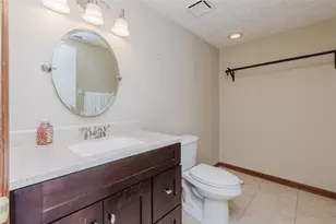 9043 Academy View Ct, Washington Twp, OH 45458 - Photo 26