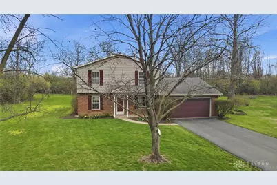 2255 Woodstock Court, Troy, OH 45373 - Photo 2