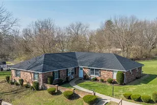 8397 Bennett Dr, Piqua, OH 45356 - Photo 4