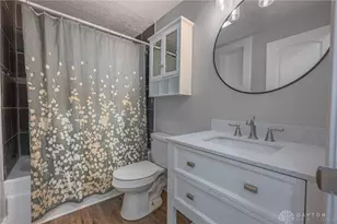 2416 Rona Village Blvd, Fairborn, OH 45324 - Photo 14