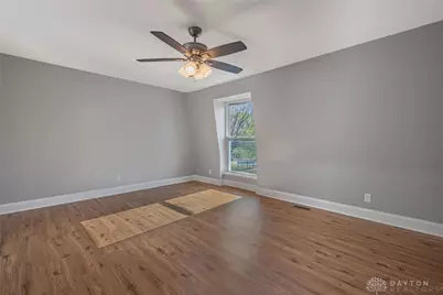 2416 Rona Village Boulevard, Fairborn, OH 45324 - Photo 12