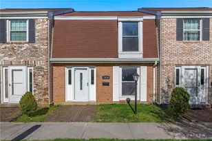 2416 Rona Village Blvd, Fairborn, OH 45324 - Photo 1