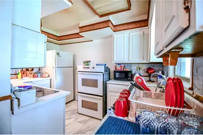 3223 Ravenwood Road, Fairborn, OH 45324 - Photo 12