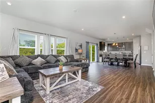 1392 Soaring Wy, Hamilton Township, OH 45039 - Photo 6