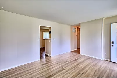 5151 Gardendale Avenue, Trotwood, OH 45417 - Photo 8