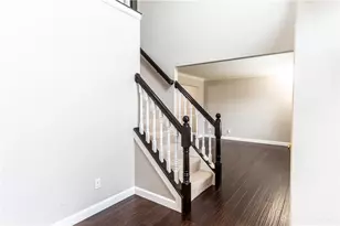 91 Hillcrest Dr, Clearcreek Twp, OH 45066 - Photo 4