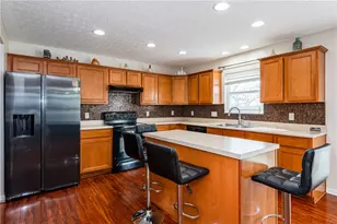 3020 Mugavin Ct, Riverside, OH 45424 - Photo 8