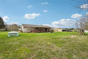 203 N Bickett Rd, Xenia Twp, OH 45385 - Photo 60