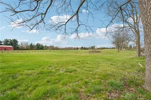 203 N Bickett Rd, Xenia Twp, OH 45385 - Photo 42