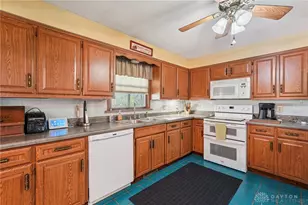 203 N Bickett Rd, Xenia Twp, OH 45385 - Photo 8