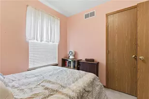 8747 Waynes Way, Blanchester, OH 45107 - Photo 14