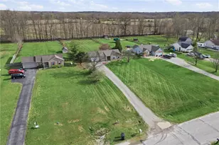 8747 Waynes Way, Blanchester, OH 45107 - Photo 32