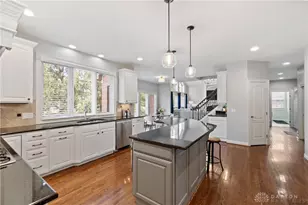 6738 Cherry Leaf Ct, Mason, OH 45040 - Photo 10