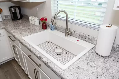 5966 Warm Springs Drive, Middletown, OH 45042 - Photo 10