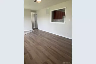 113 Poe Lane, Xenia, OH 45385 - Photo 4