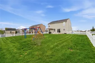 1204 Senna St, Tipp City, OH 45371 - Photo 50