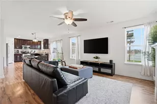 1204 Senna St, Tipp City, OH 45371 - Photo 6