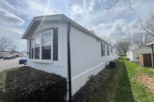 5115 Safeway Dr, Dayton, OH 45414 - Photo 2