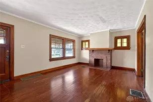 125 E Siebenthaler Ave, Dayton, OH 45405 - Photo 4