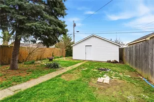 1762 Suman Ave, Dayton, OH 45403 - Photo 32