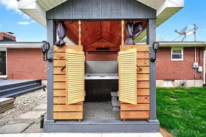 8902 Garland Avenue, Franklin Twp, OH 45005 - Photo 36