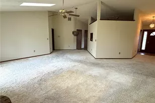 275 Mecca Dr, Vandalia, OH 45377 - Photo 10