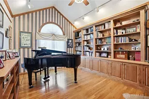 2350 Lostwood Ct, Beavercreek Twp, OH 45385 - Photo 46