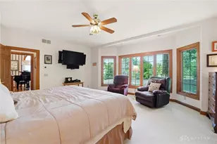 2350 Lostwood Ct, Beavercreek Twp, OH 45385 - Photo 38