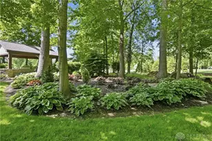 2350 Lostwood Ct, Beavercreek Twp, OH 45385 - Photo 10
