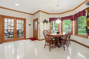 2350 Lostwood Ct, Beavercreek Twp, OH 45385 - Photo 30