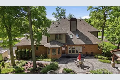 2350 Lostwood Court, Beavercreek Twp, OH 45385 - Photo 4