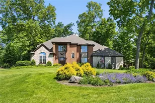 2350 Lostwood Ct, Beavercreek Twp, OH 45385 - Photo 92