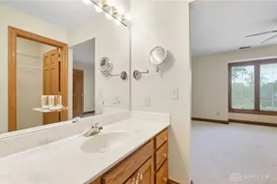 2350 Lostwood Ct, Beavercreek Twp, OH 45385 - Photo 62