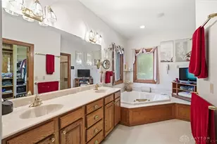 2350 Lostwood Ct, Beavercreek Twp, OH 45385 - Photo 40