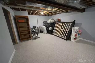 930 Oak Hill Ct, Troy, OH 45373 - Photo 22