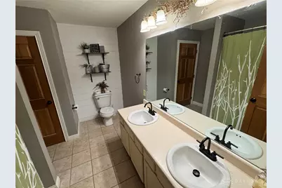 930 Oak Hill Court, Troy, OH 45373 - Photo 14