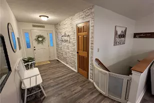 930 Oak Hill Ct, Troy, OH 45373 - Photo 6
