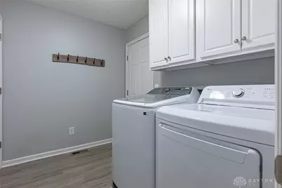 413 Lindell Drive, Germantown, OH 45327 - Photo 38