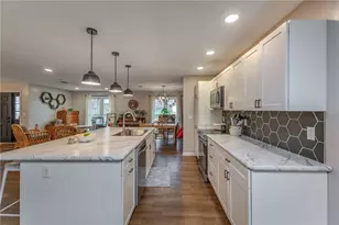 415 Wildrose Ln, Greenville, OH 45331 - Photo 8