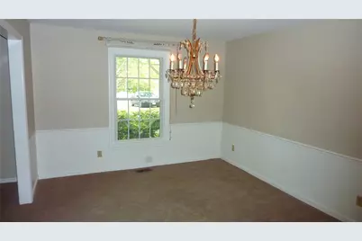 665 Dionne Court, Washington Twp, OH 45459 - Photo 4