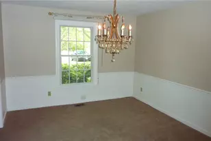 665 Dionne Ct, Washington Twp, OH 45459 - Photo 4