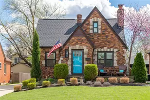 244 Orchard Dr, Oakwood, OH 45419 - Photo 1