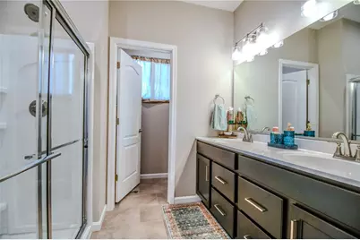 1630 S Golden Clove Bend, Sugarcreek Twp, OH 45305 - Photo 32