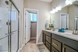 1630 S Golden Clove Bnd, Sugarcreek Twp, OH 45305 - Photo 32