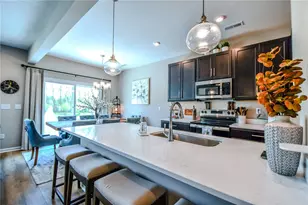 1630 S Golden Clove Bnd, Sugarcreek Twp, OH 45305 - Photo 10