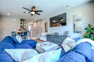 1630 S Golden Clove Bnd, Sugarcreek Twp, OH 45305 - Photo 8