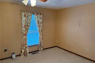 1662 Longbow Ln, West Carrollton, OH 45449 - Photo 22