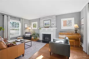 19 Beverly Pl, Oakwood, OH 45419 - Photo 6