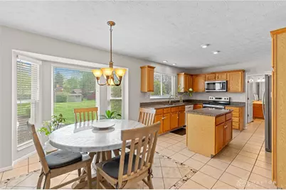 2346 Charleston Way, Beavercreek, OH 45431 - Photo 6