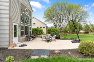 2346 Charleston Way, Beavercreek, OH 45431 - Photo 34